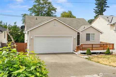 13716 21st Ave E, Tacoma, WA 98445