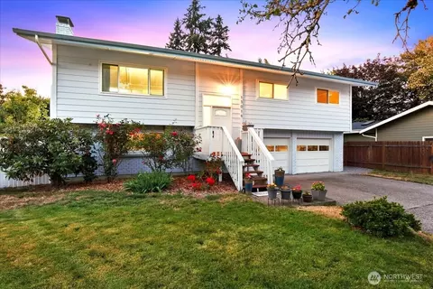 15016 NE 74th St, Vancouver, WA 98682
