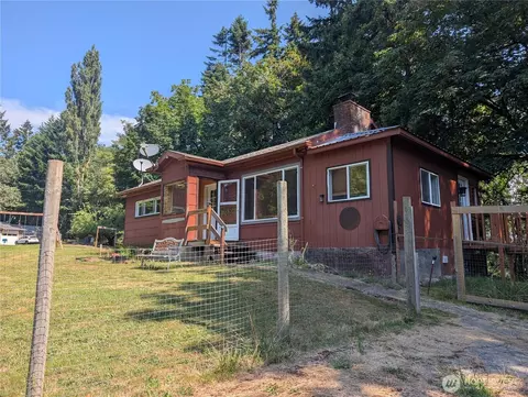 360 Holcomb, Kelso, WA 98626