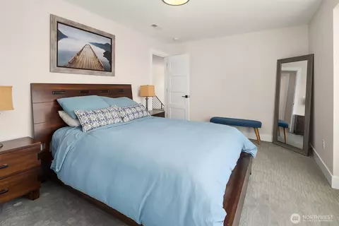 Bedroom - 419 Rockefeller Ave, Everett, WA 98201 photo 4 of 6