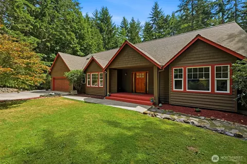 8345 NE 360th St, Hansville, WA 98340