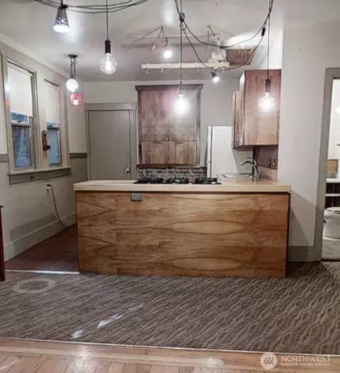 Kitchen - 1210 E Pine St, Seattle, WA 98122 photo 1 of 2