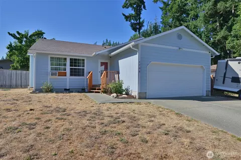 1706 194th Ave SW, Lakebay, WA 98349