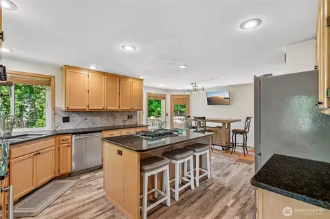Kitchen - 14909 16th Ave SE, Mill Creek, WA 98012 photo 3 of 4