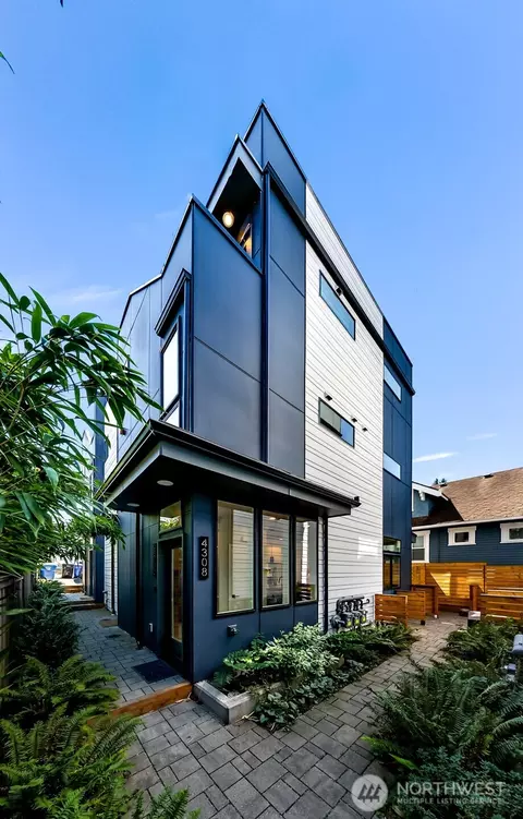 4308 Wallingford Ave N #C, Seattle, WA 98103
