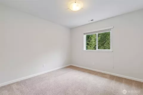 Bedroom - 8442 NE 203rd Pl, Bothell, WA 98011 photo 7 of 7