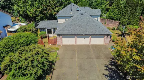 3871 Stikes Dr SE, Lacey, WA 98503