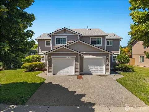 7039 7041 Lazy Ct SW, Tumwater, WA 98512