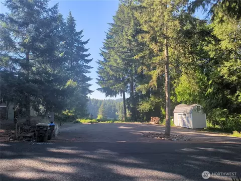 152 Lakeview Dr, Mossyrock, WA 98564
