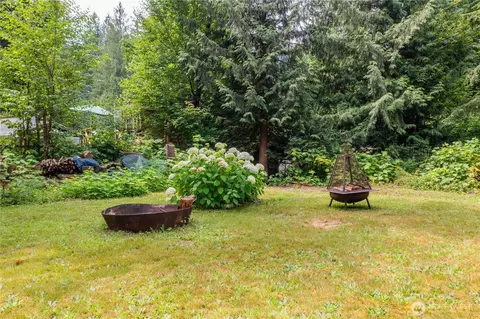6196 Olive Way, Maple Falls, WA 98266 photo 9