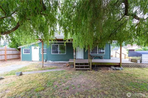 806 Pacific St, Sedro Woolley, WA 98284
