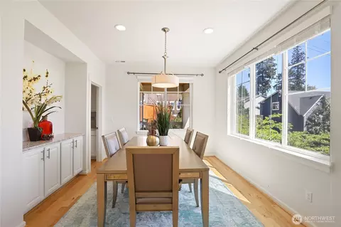 Dining - 10922 NE 194th Dr, Bothell, WA 98011 photo 2 of 2