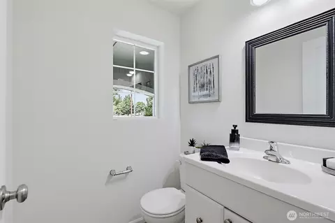 Bath - 903 Colorossi Cir NW, Orting, WA 98360 photo 5 of 6