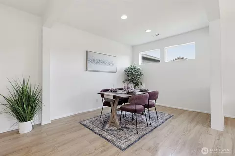 Dining - 903 Colorossi Cir NW, Orting, WA 98360 photo 3 of 3
