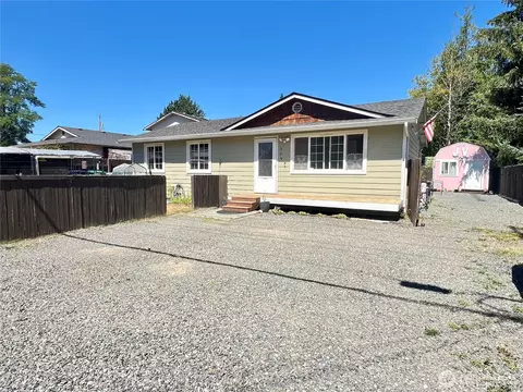 309 W Galena St, Granite Falls, WA 98252
