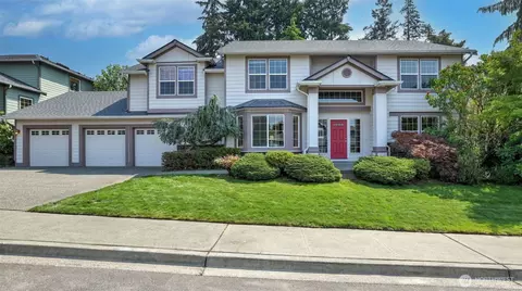 324 Quincy Ave NE, Renton, WA 98059