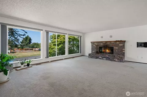 Living - 310 Libby St, Sequim, WA 98382 photo 1 of 9