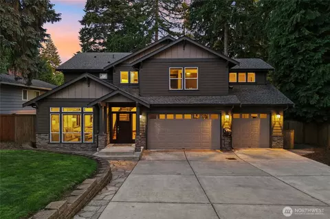 7015 NE 138th St, Kirkland, WA 98034