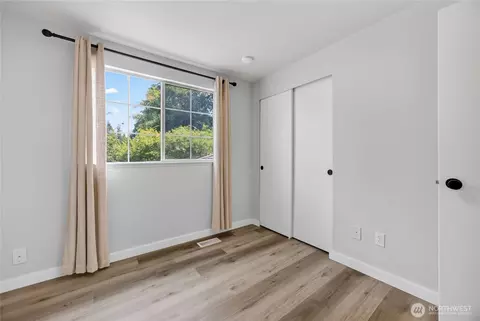 Bedroom - 602 198th St SE, Bothell, WA 98012 photo 4 of 4