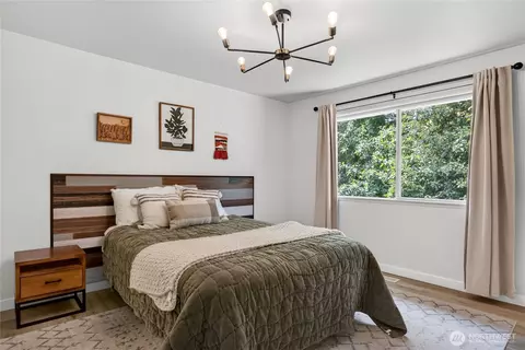 Bedroom - 602 198th St SE, Bothell, WA 98012 photo 1 of 4