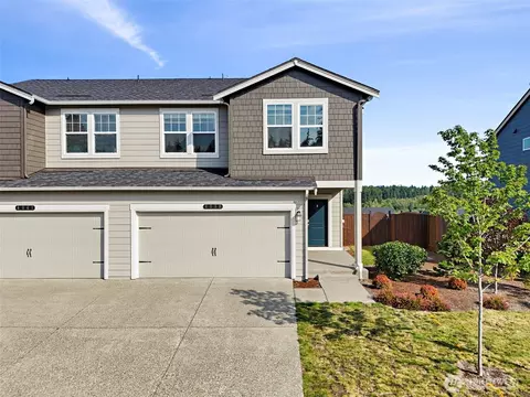 6559 Randolph Dr NE, Bremerton, WA 98311