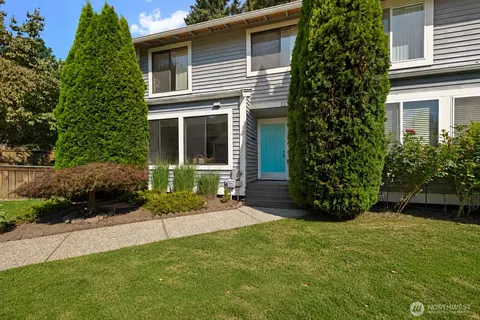 11706 NE 105th Ct, Kirkland, WA 98033