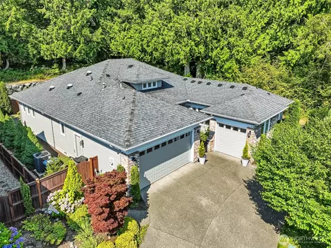 24270 NE 131st Ter, Redmond, WA 98053