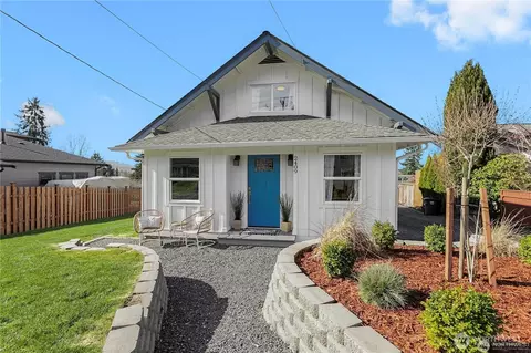 2409 Huron St, Bellingham, WA 98229