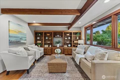 Other - 807 7th Ave N, Edmonds, WA 98020 photo 2 of 9