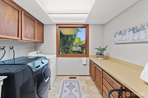 Other - 807 7th Ave N, Edmonds, WA 98020 photo 5 of 9