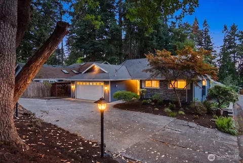 18224 24th Ave NE, Shoreline, WA 98155