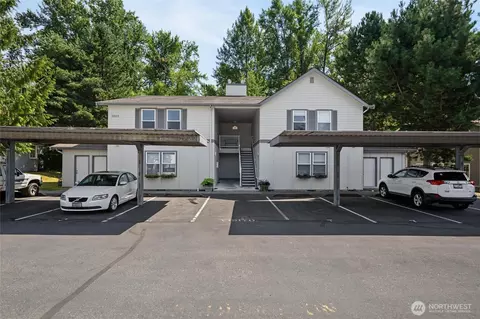 2020 Superior St #202, Bellingham, WA 98229