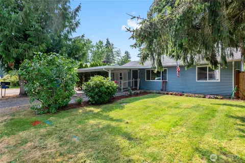 124 Tule Lake Rd E, Tacoma, WA 98445