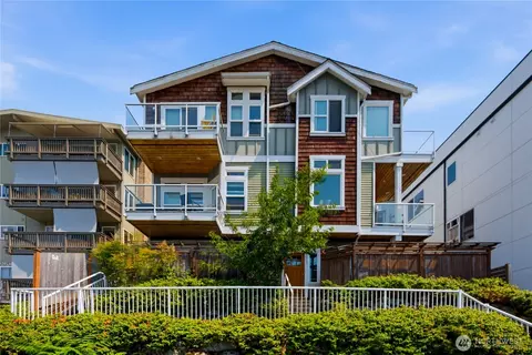 2540 14th Ave W, Seattle, WA 98119