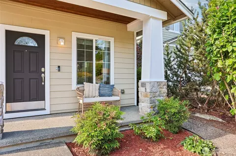 Exterior - 2804 232nd St SE, Bothell, WA 98021 photo 2 of 8