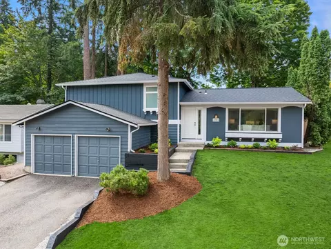 12515 NE 137th Pl, Kirkland, WA 98034