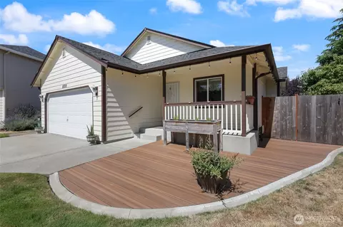 10732 Tucannon Ct SE, Yelm, WA 98597