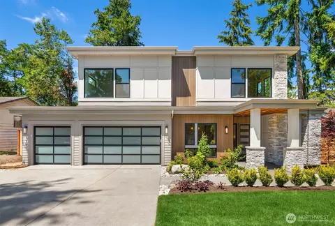 719 19th Ln W, Kirkland, WA 98033
