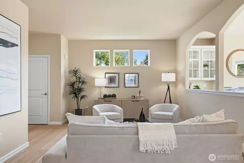 Living - 23929 22nd Ave W, Bothell, WA 98021 photo 3 of 4