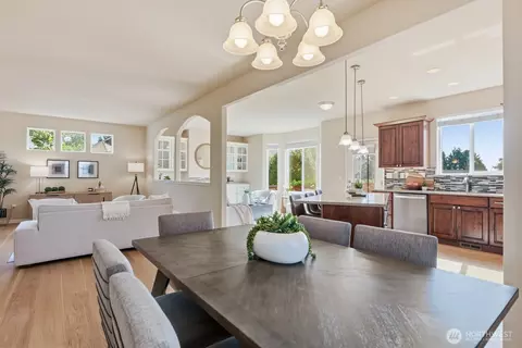 Dining - 23929 22nd Ave W, Bothell, WA 98021 photo 3 of 3