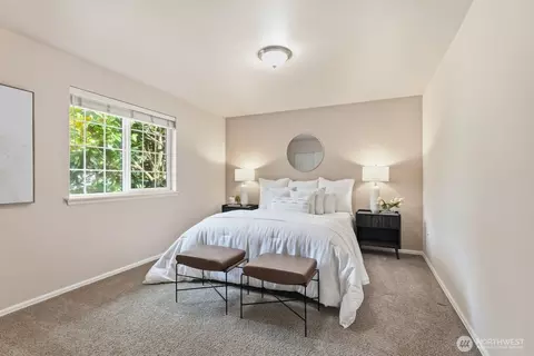 Bedroom - 23929 22nd Ave W, Bothell, WA 98021 photo 5 of 5