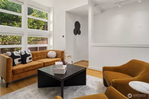 Living - 429 13th Ave E, Seattle, WA 98102 photo 2 of 3