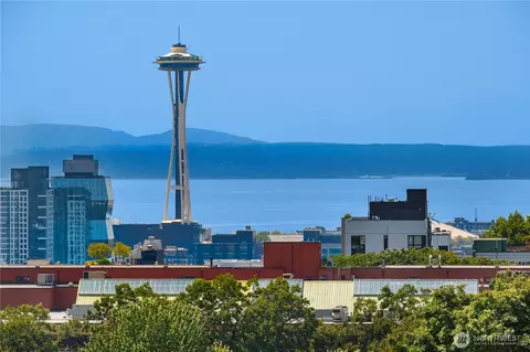 View/Area - 429 13th Ave E, Seattle, WA 98102 photo 4 of 8