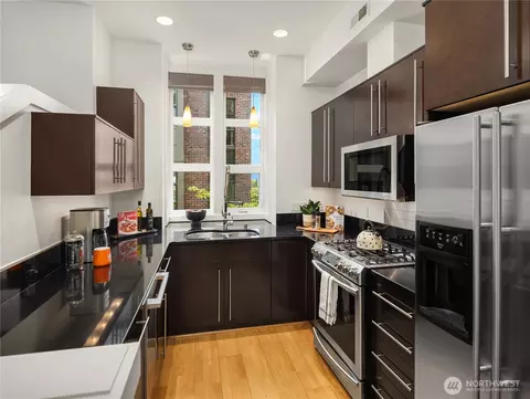 Kitchen - 429 13th Ave E, Seattle, WA 98102 photo 2 of 2