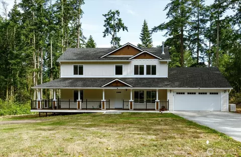 1012 Star Flower Rd, Oak Harbor, WA 98277