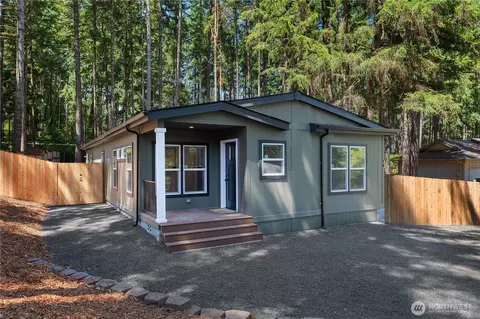 10 E Barnsby Pl, Shelton, WA 98584