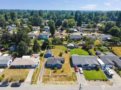 10303 B St E, Tacoma, WA 98445