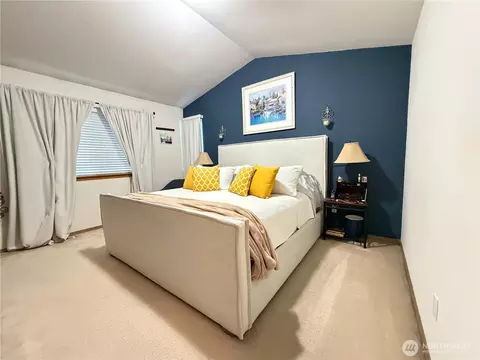 Bedroom - 1709 Silver Lake Rd, Everett, WA 98208 photo 1 of 4