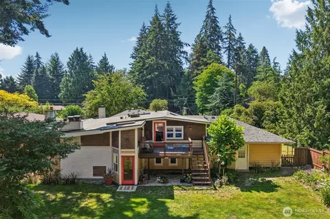 1620 N 183rd St, Shoreline, WA 98133