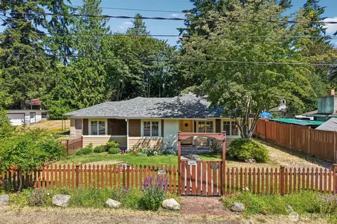 1620 N 183rd St, Shoreline, WA 98133